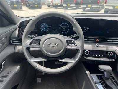 2025 Hyundai Elantra Hybrid SEL Sport