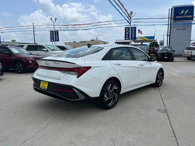 2025 Hyundai Elantra Hybrid SEL Sport