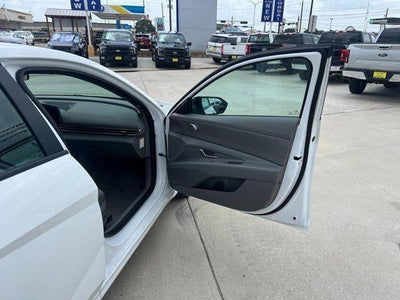 2025 Hyundai Elantra Hybrid SEL Sport