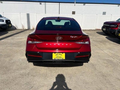 2026 Hyundai Elantra SEL Sport Premium