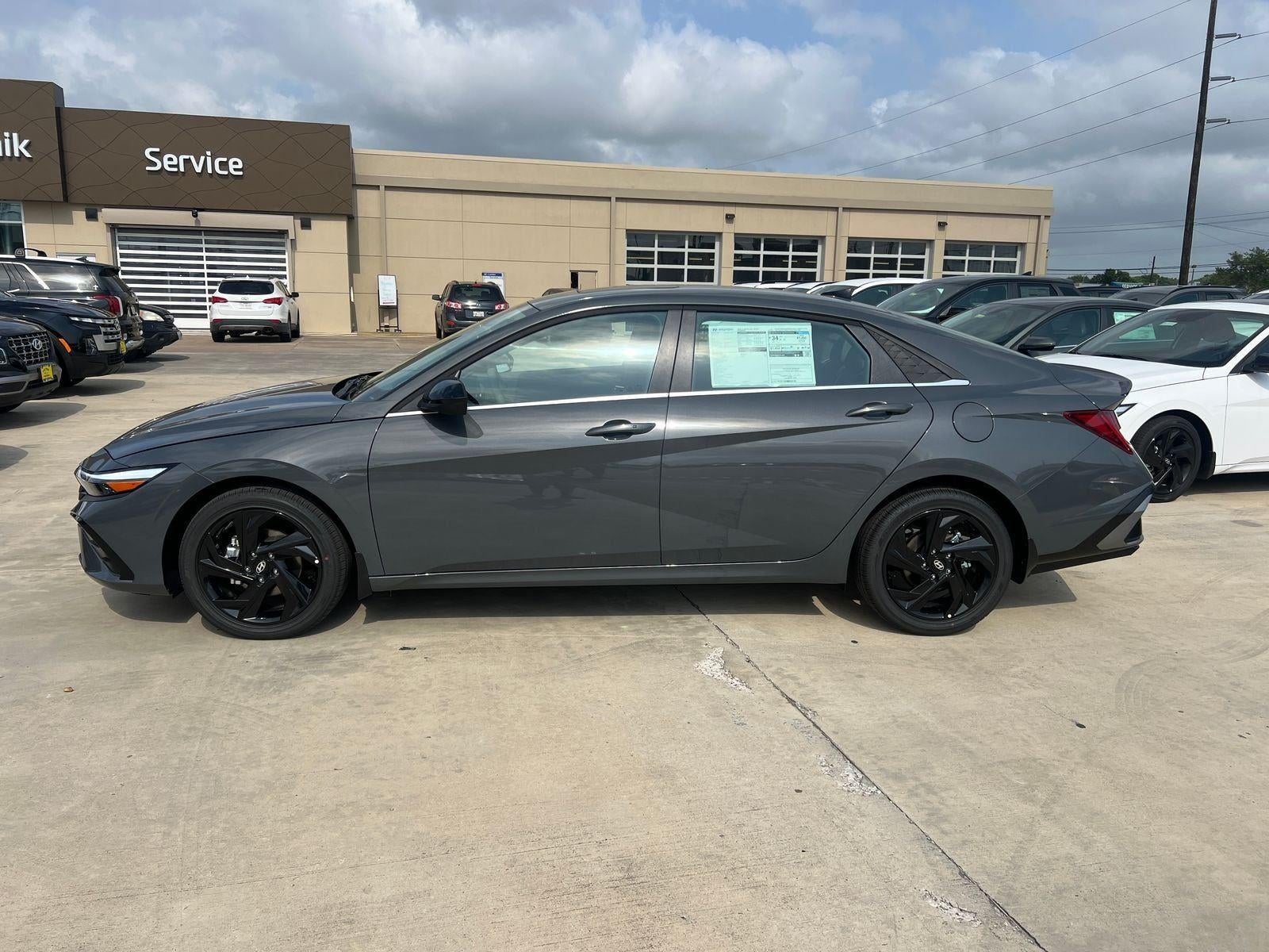 2026 Hyundai Elantra SEL Sport