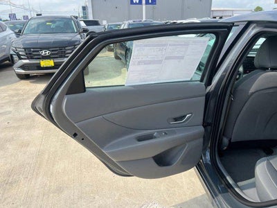 2026 Hyundai Elantra SEL Sport