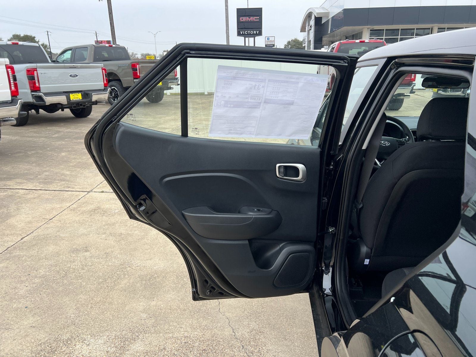 2026 Hyundai Venue SE