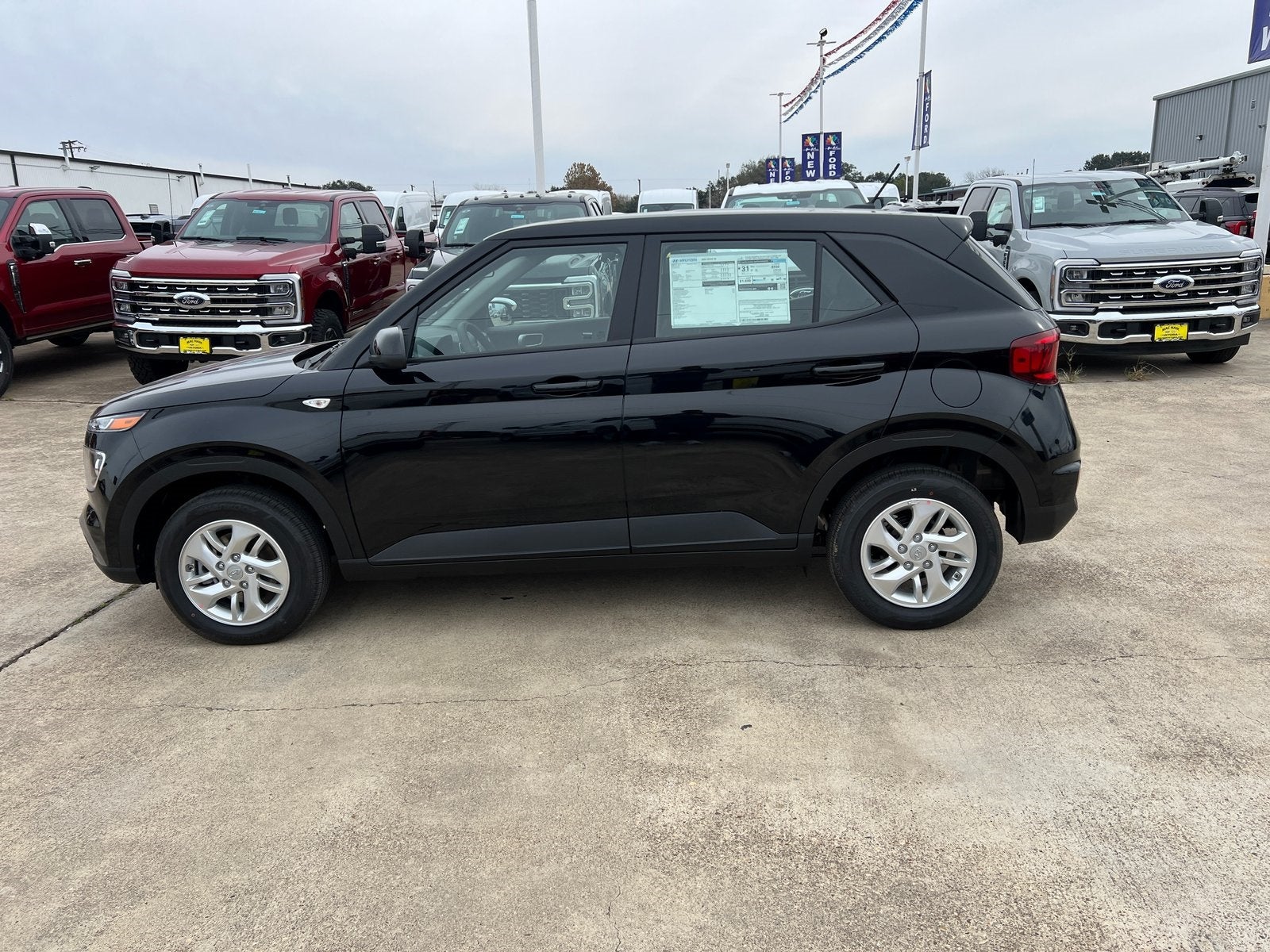 2026 Hyundai Venue SE