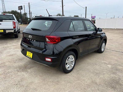 2026 Hyundai Venue SE
