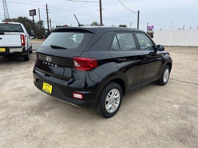 2026 Hyundai Venue SE