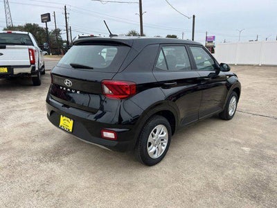 2026 Hyundai Venue SE