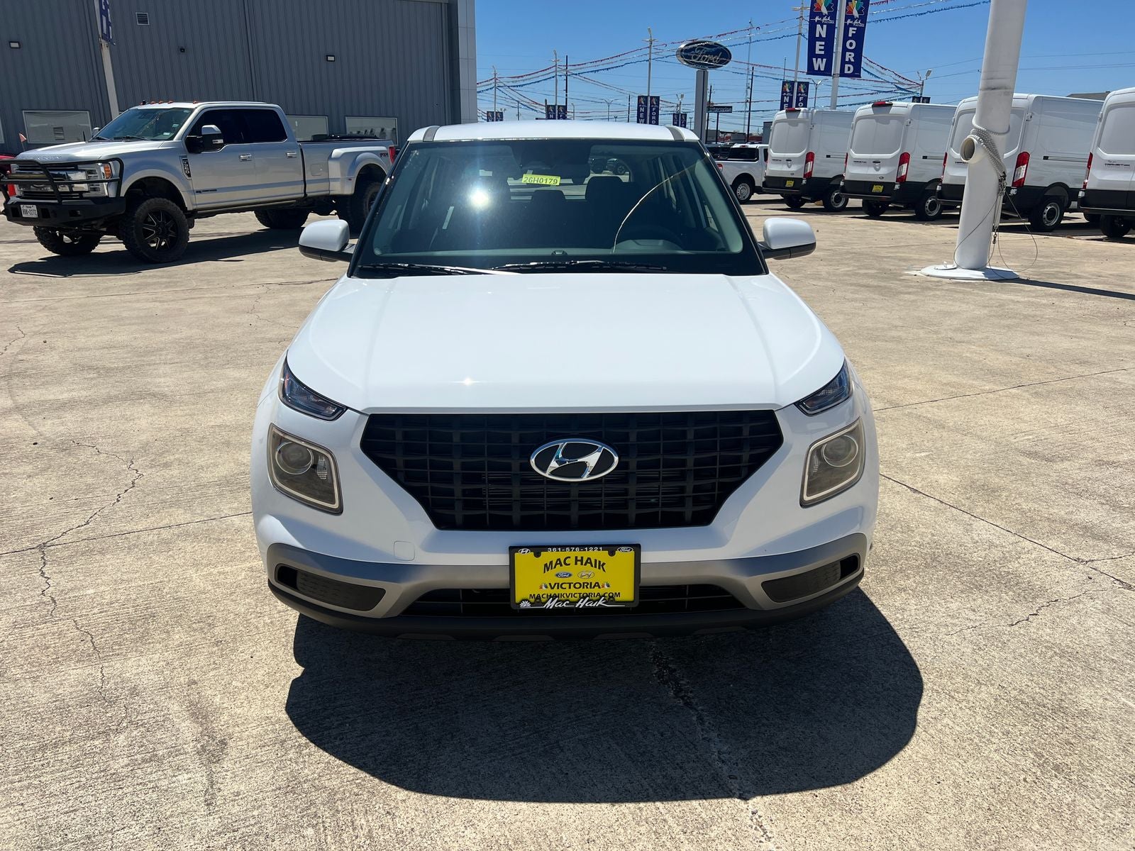 2026 Hyundai Venue SE
