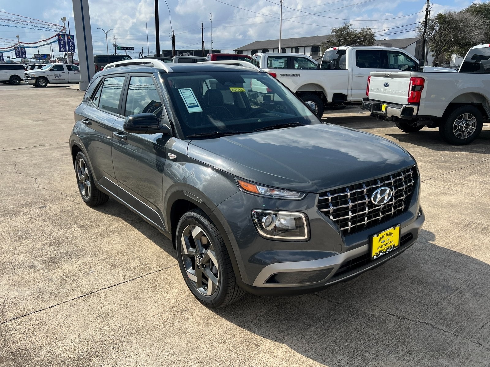 2026 Hyundai Venue SEL w/Two-Tone Roof