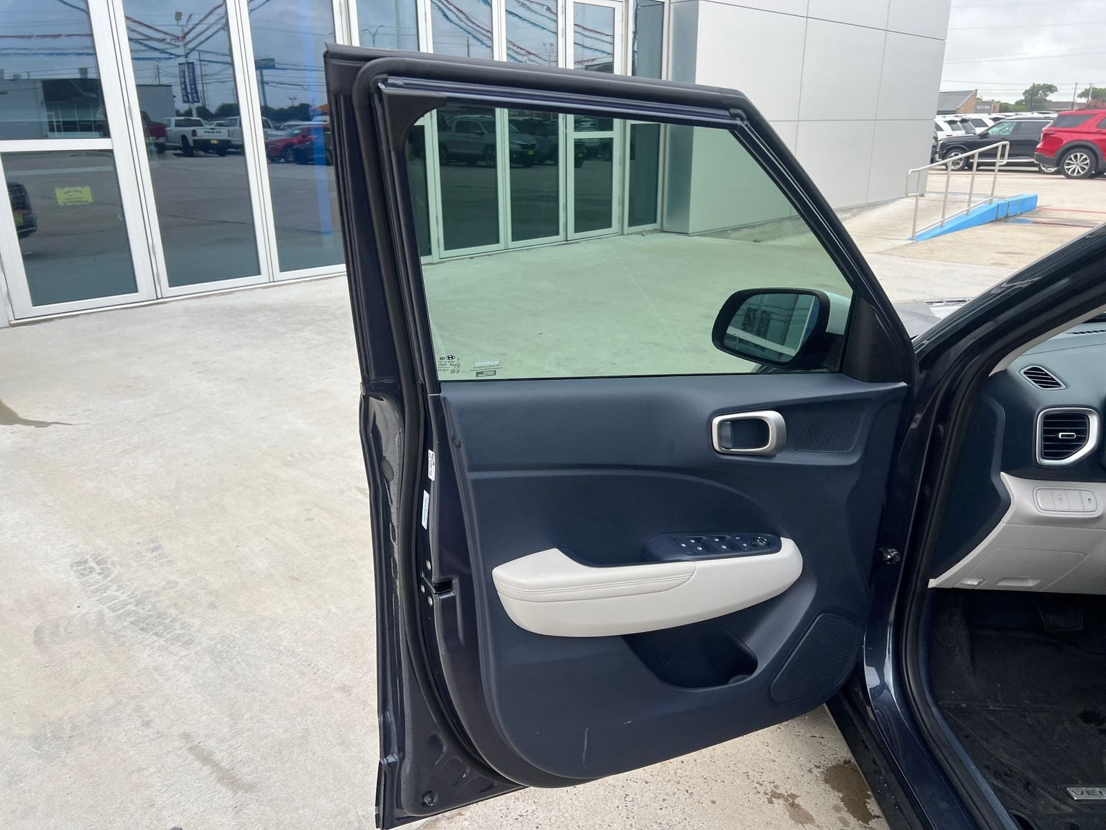 2025 Hyundai Venue Limited