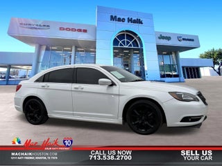 2014 Chrysler 200 Limited