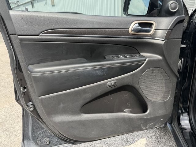 2017 Jeep Grand Cherokee Limited 4x2