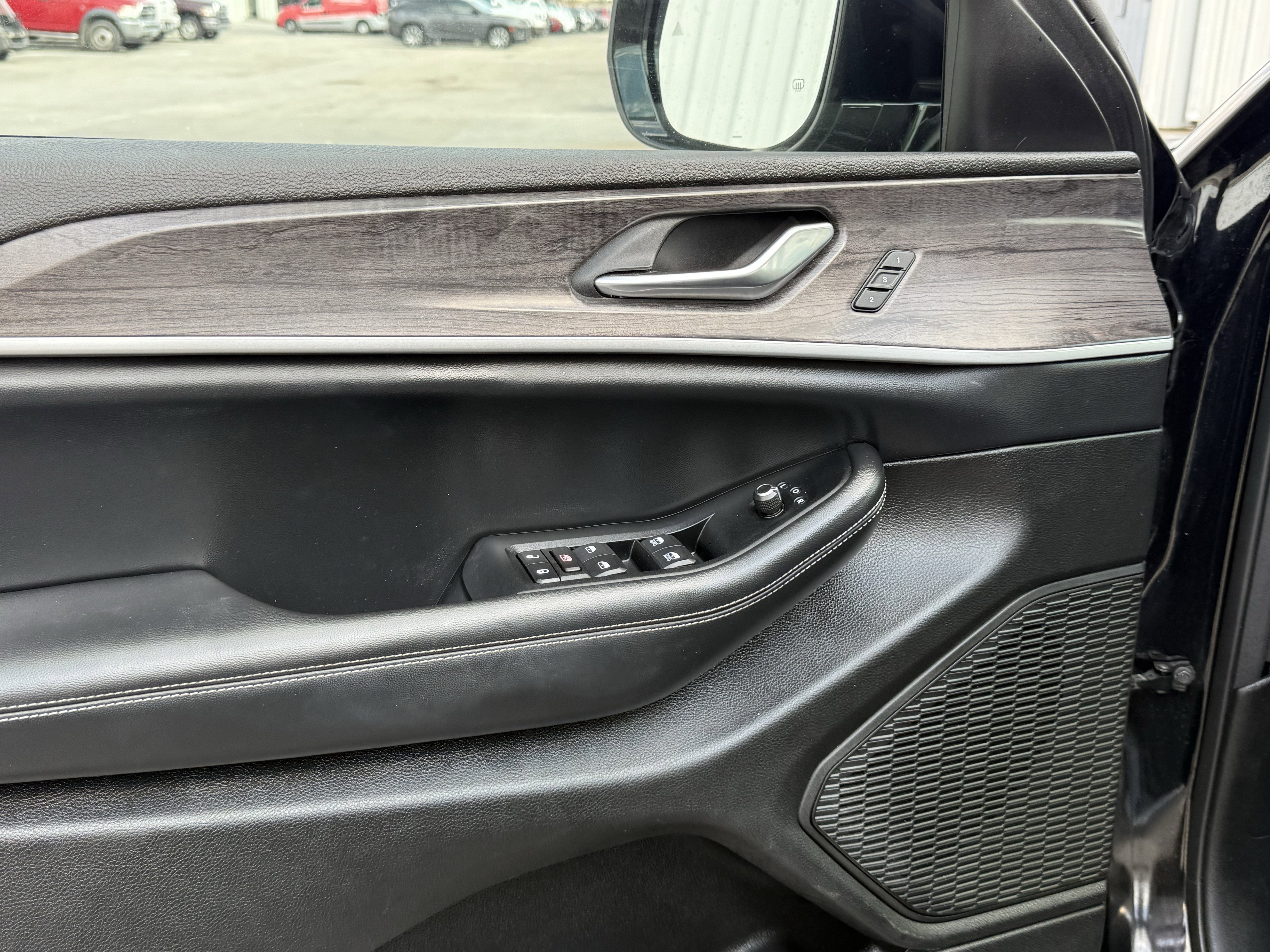 2023 Jeep Grand Cherokee Limited 4x2