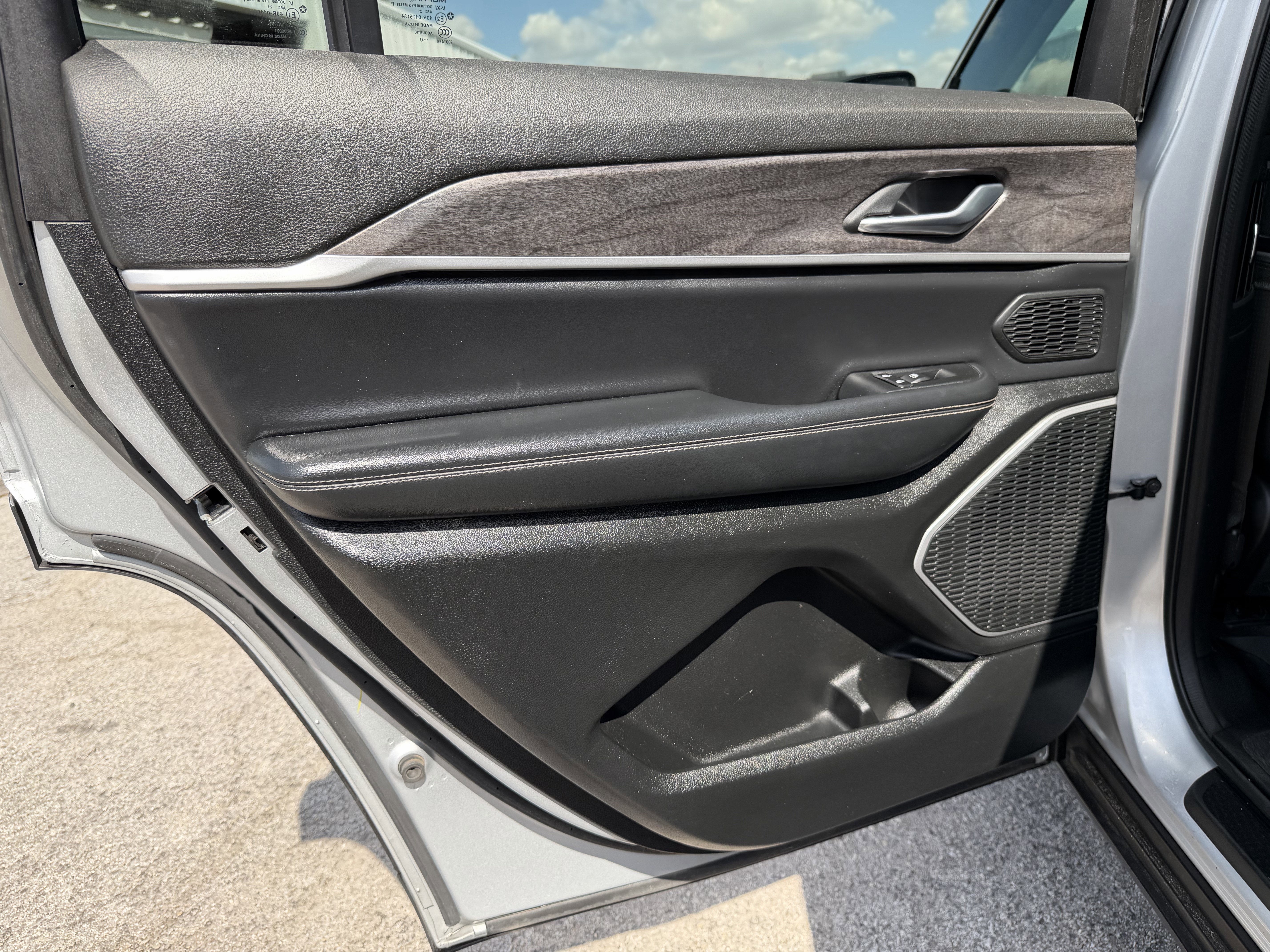 2021 Jeep Grand Cherokee L Limited 4x2
