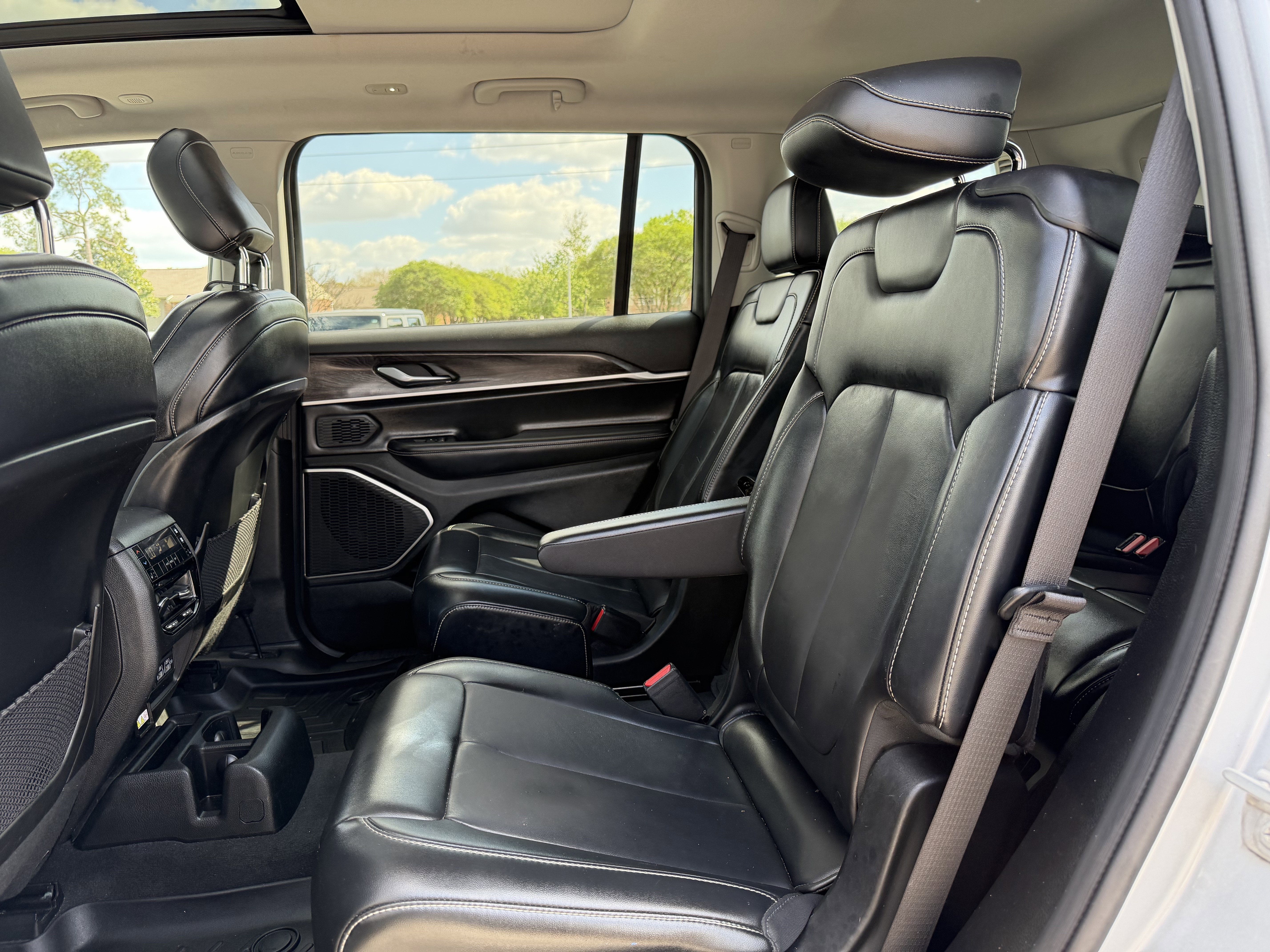 2021 Jeep Grand Cherokee L Limited 4x2