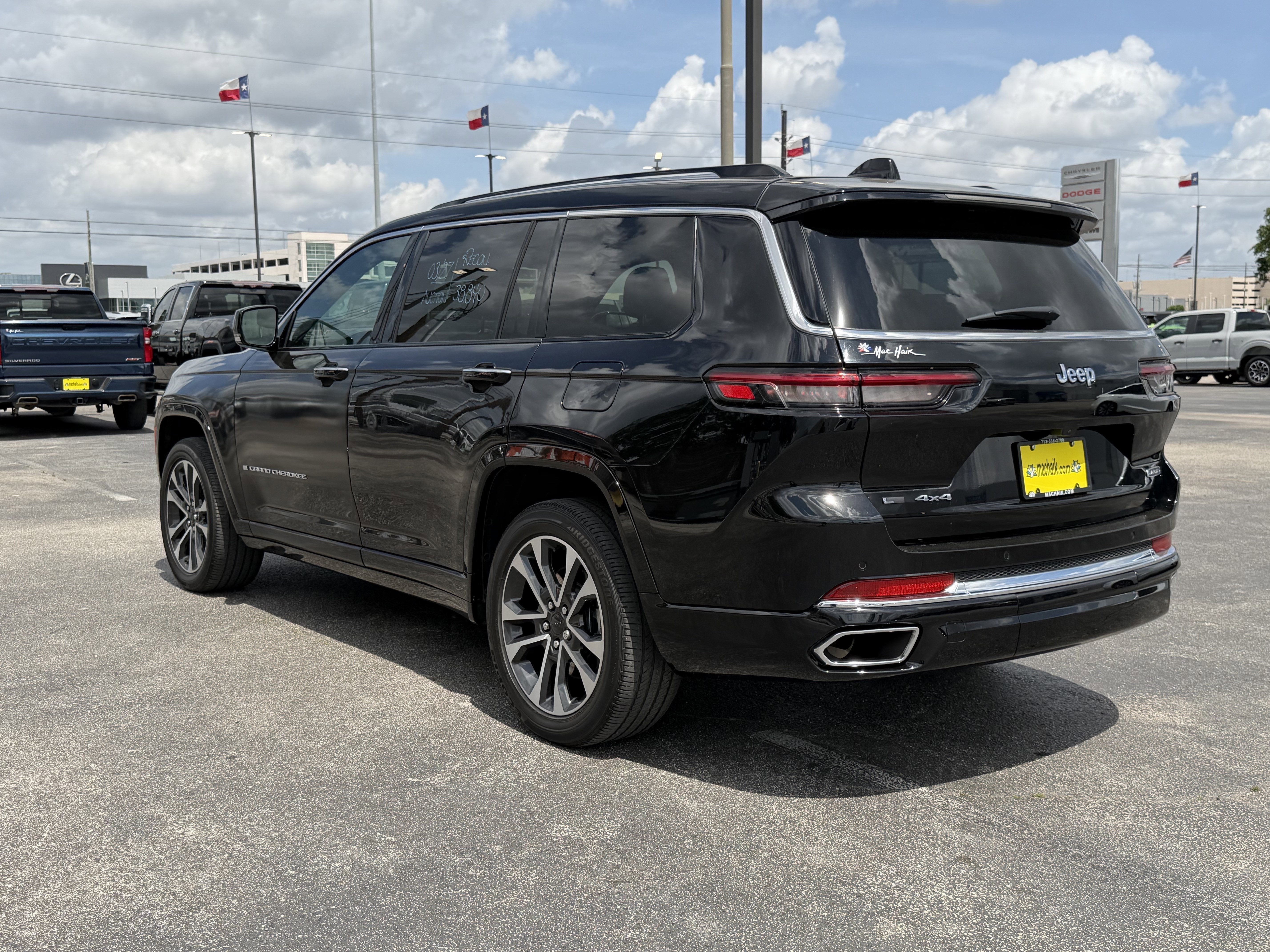 2023 Jeep Grand Cherokee L Overland 4x4
