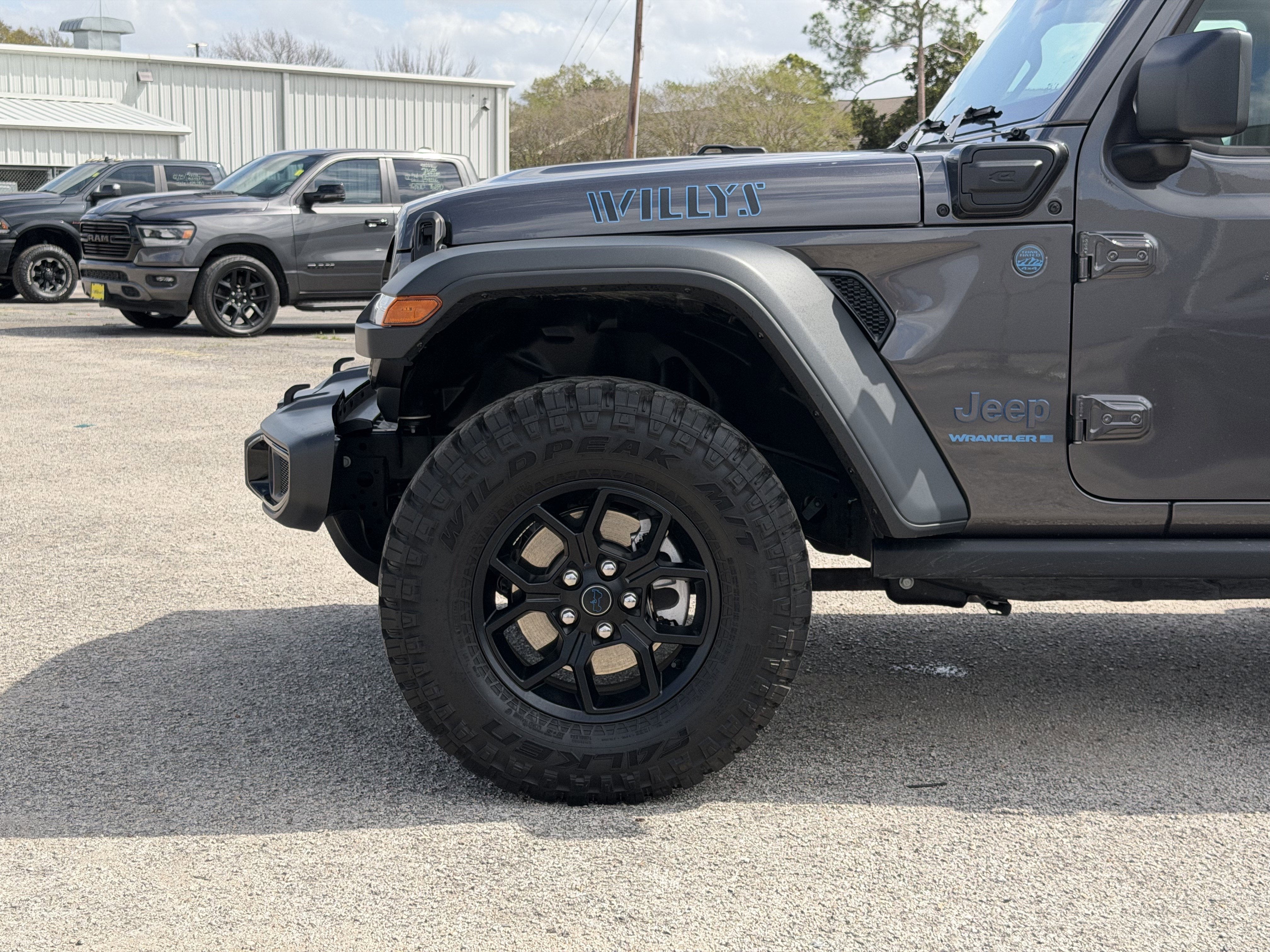 2025 Jeep Wrangler 4xe Willys 4xe
