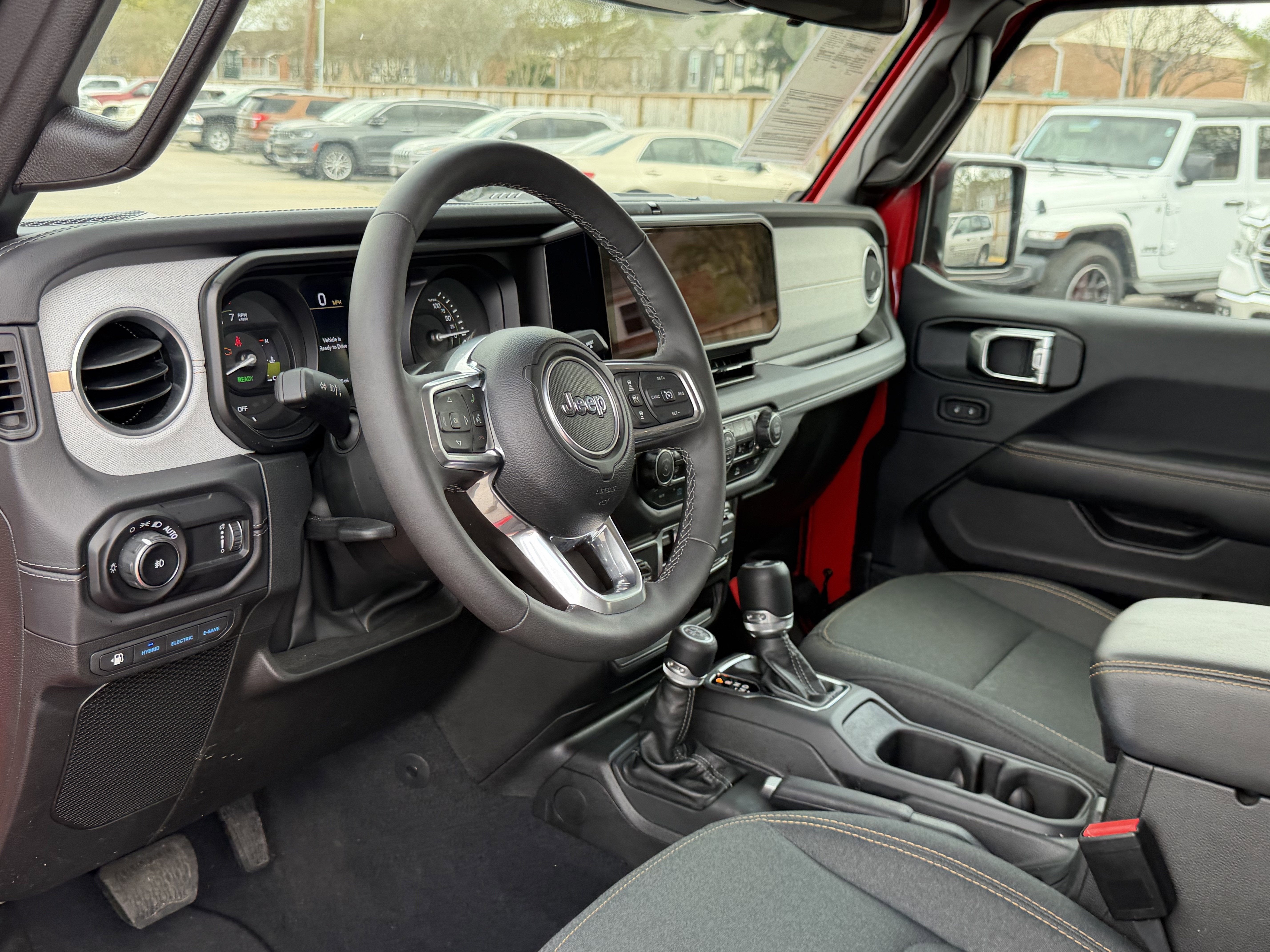 2025 Jeep Wrangler 4xe Sahara 4xe