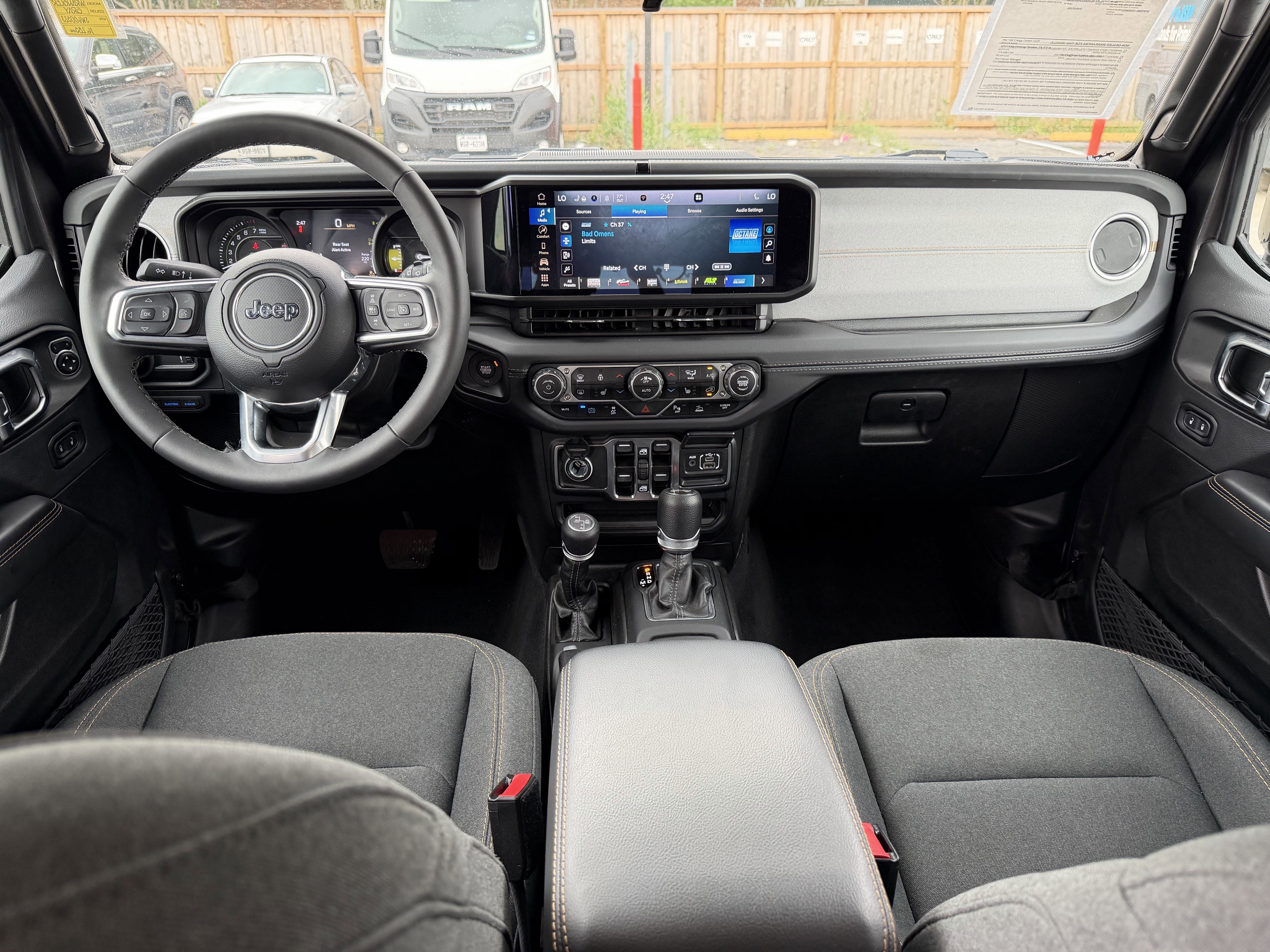 2025 Jeep Wrangler 4xe Sahara 4xe