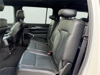 2024 Jeep Wagoneer BASE
