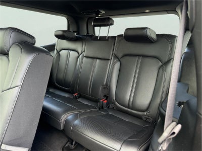 2024 Jeep Wagoneer BASE