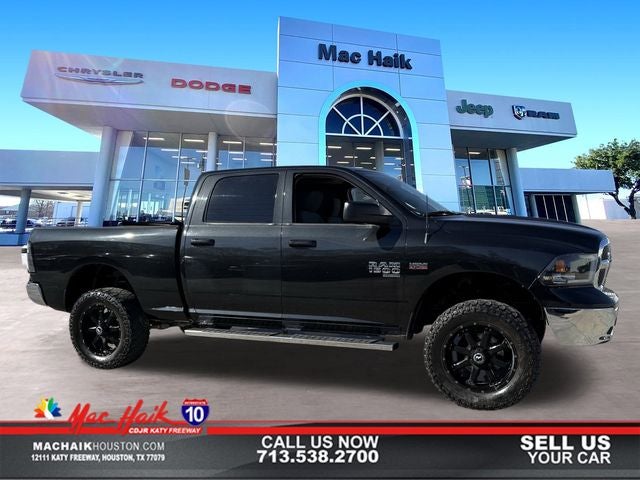 2019 RAM 1500 Classic SLT Crew Cab 4x2 6'4' Box