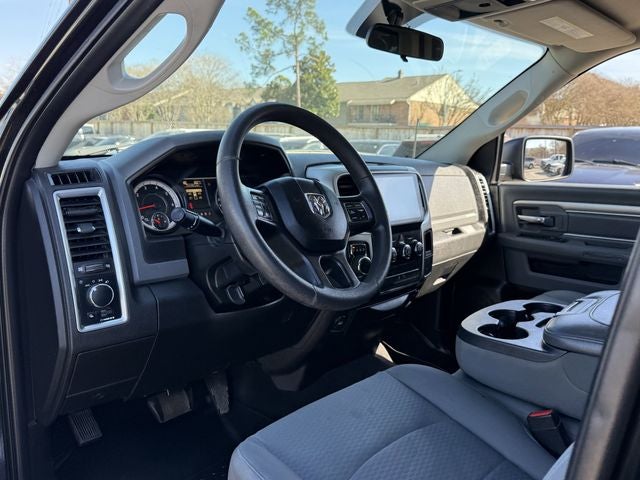 2019 RAM 1500 Classic SLT Crew Cab 4x2 6'4' Box