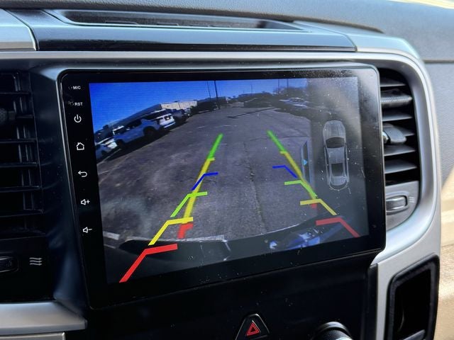 2019 RAM 1500 Classic SLT Crew Cab 4x2 6'4' Box