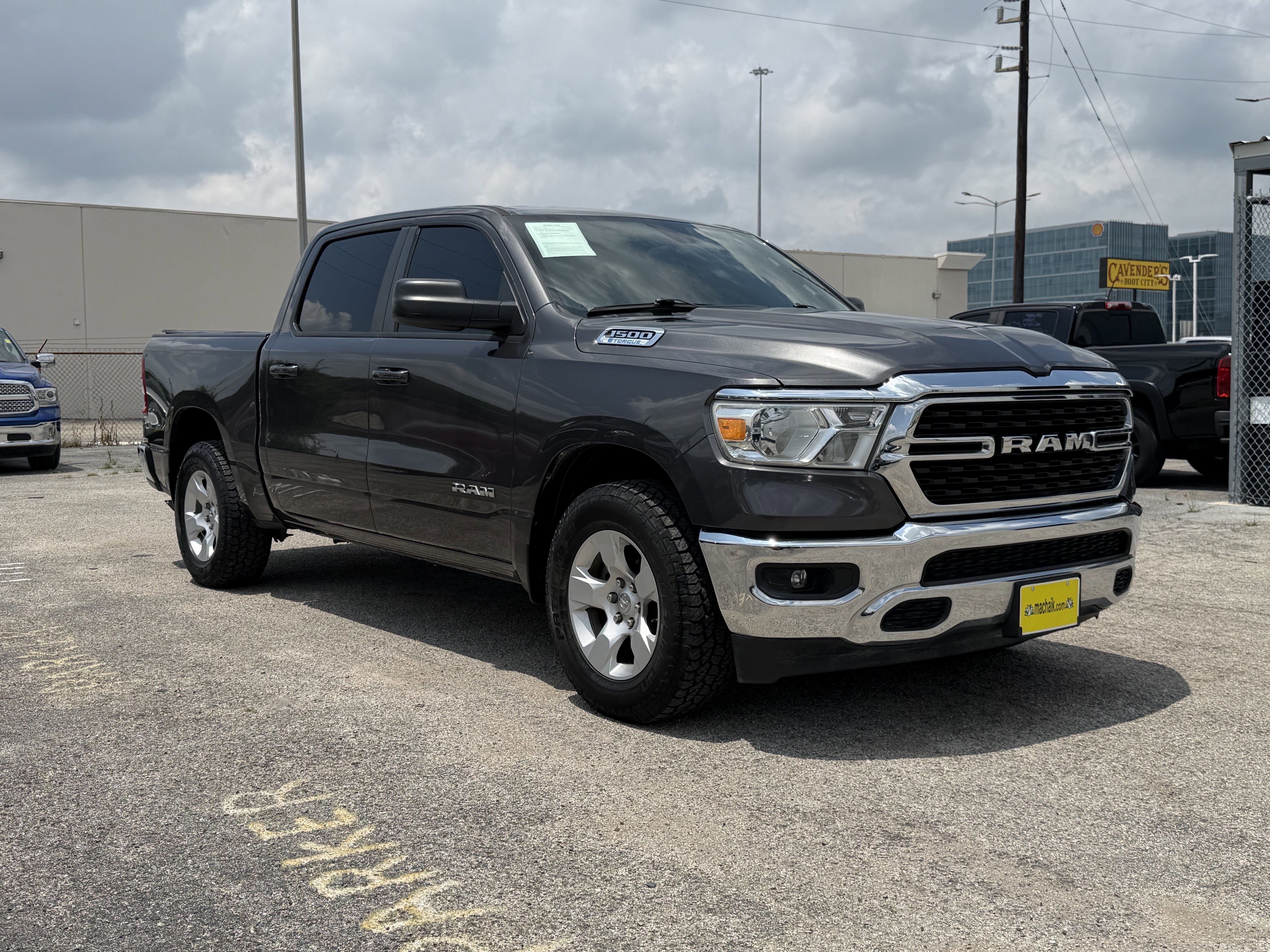 2022 RAM 1500 Lone Star Crew Cab 4x2 5'7' Box