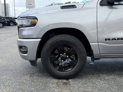 2025 RAM 1500 Tradesman Crew Cab 4x2 5'7' Box