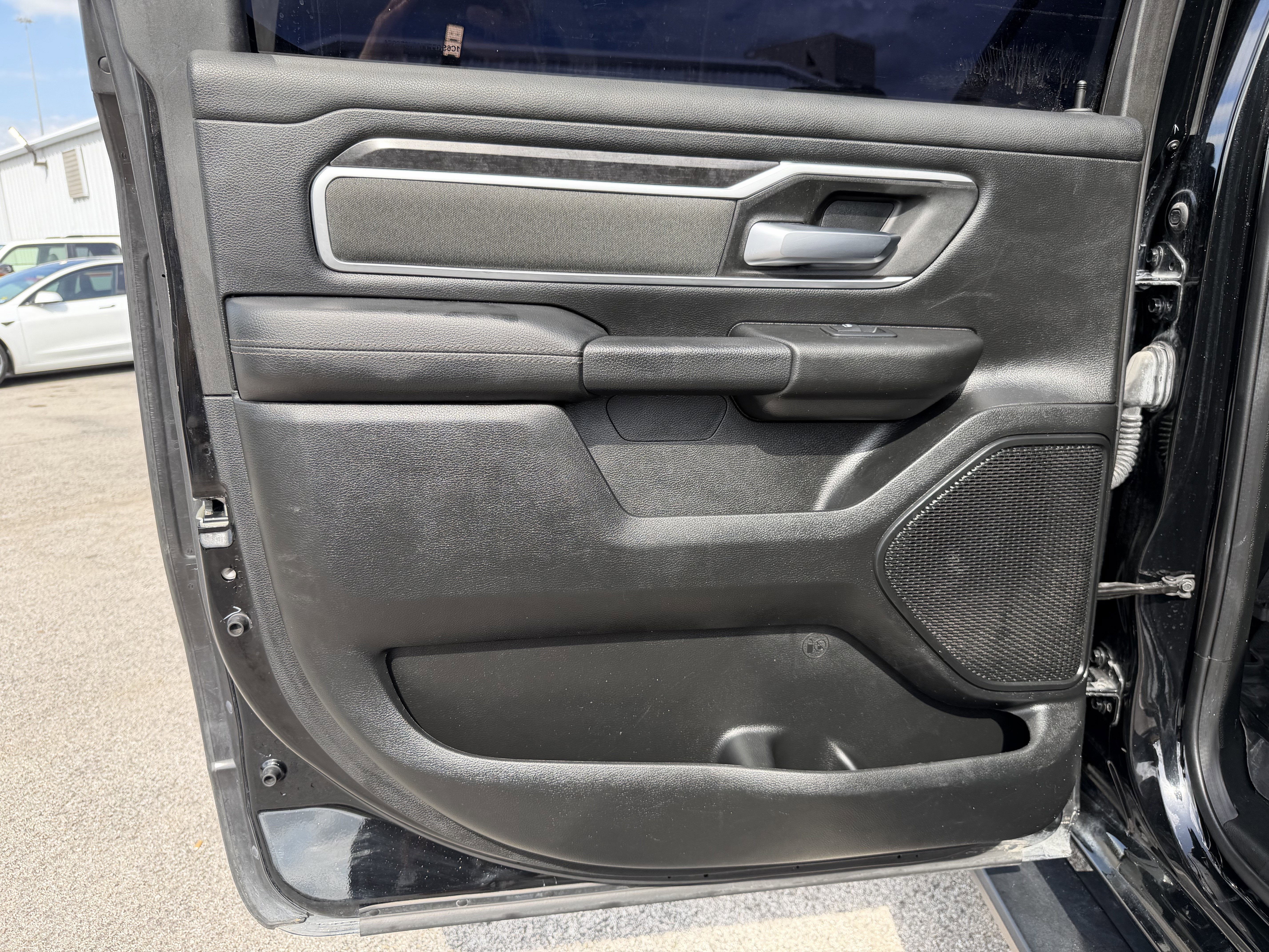 2021 RAM 1500 Lone Star Crew Cab 4x4 5'7' Box