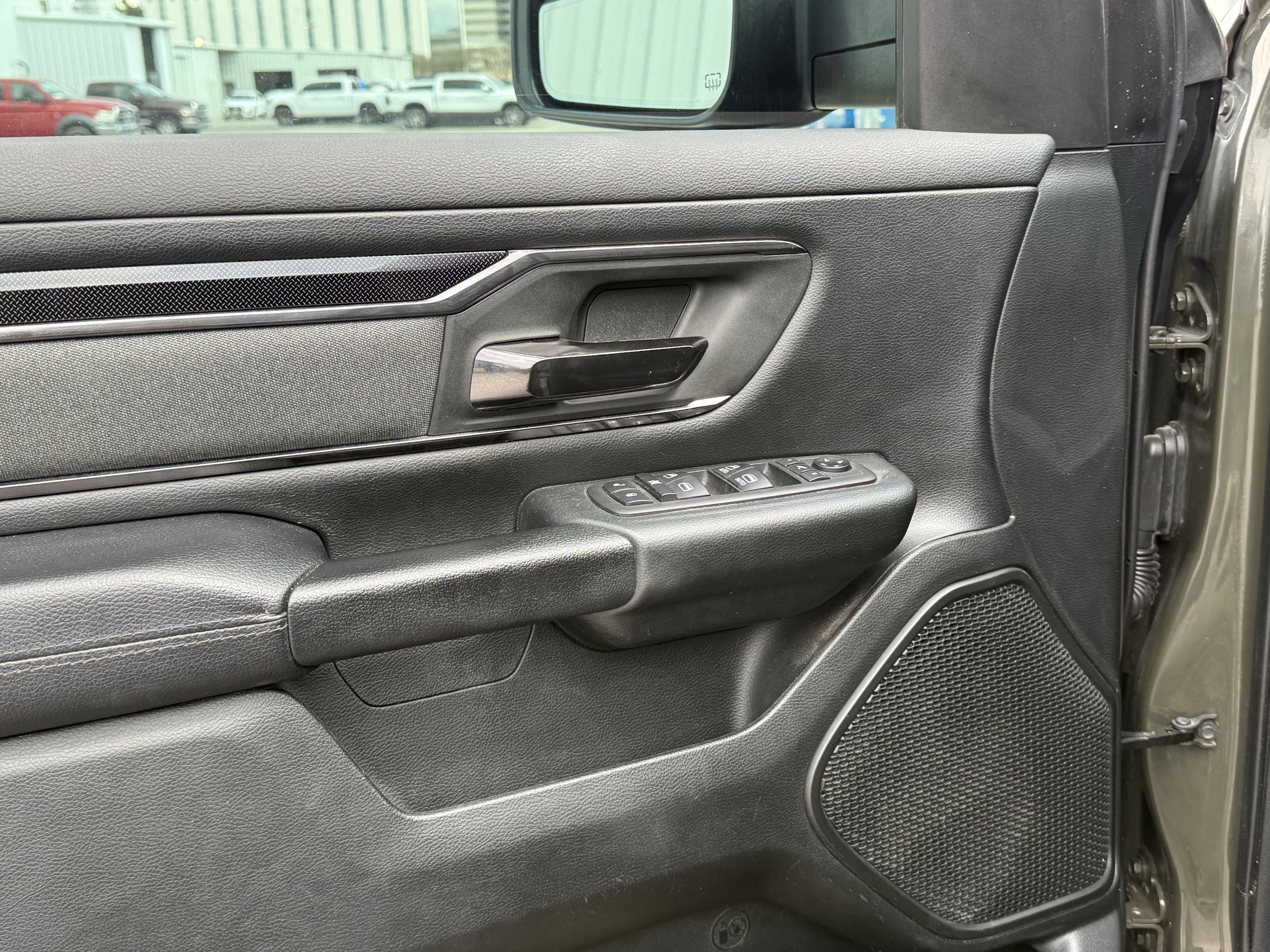 2021 RAM 1500 Lone Star Crew Cab 4x4 5'7' Box