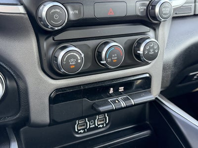 2022 RAM 1500 Lone Star Crew Cab 4x4 5'7' Box