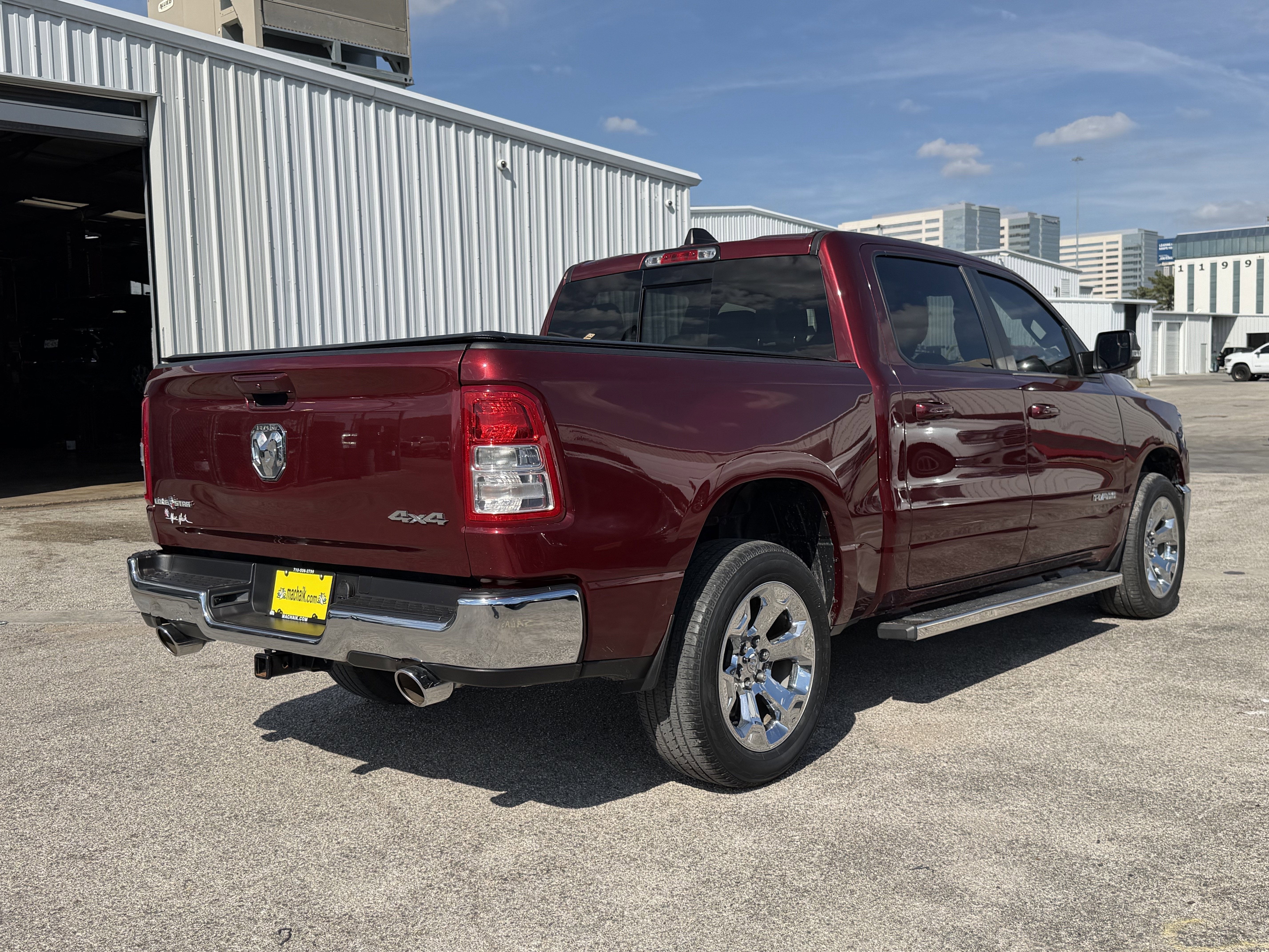 2022 RAM 1500 Lone Star Crew Cab 4x4 5'7' Box