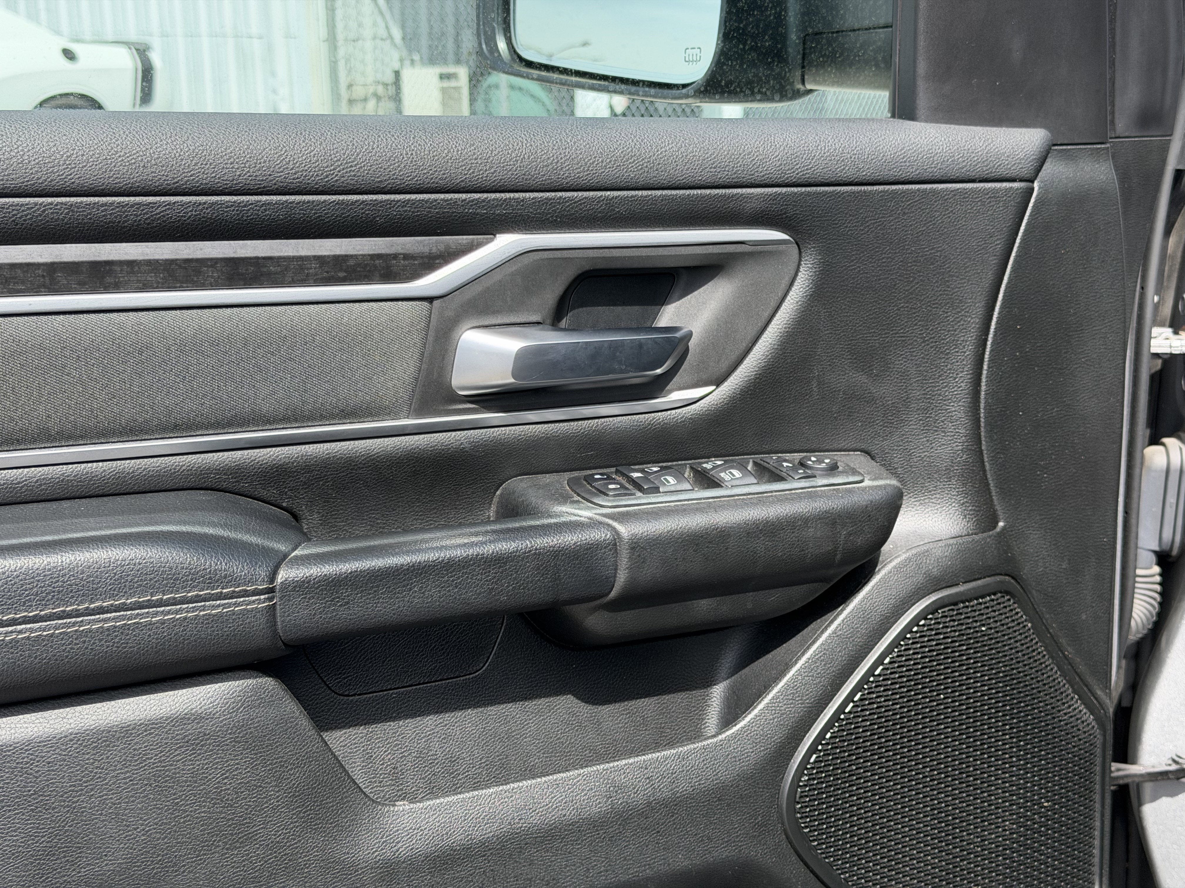 2021 RAM 1500 Big Horn Crew Cab 4x4 5'7' Box