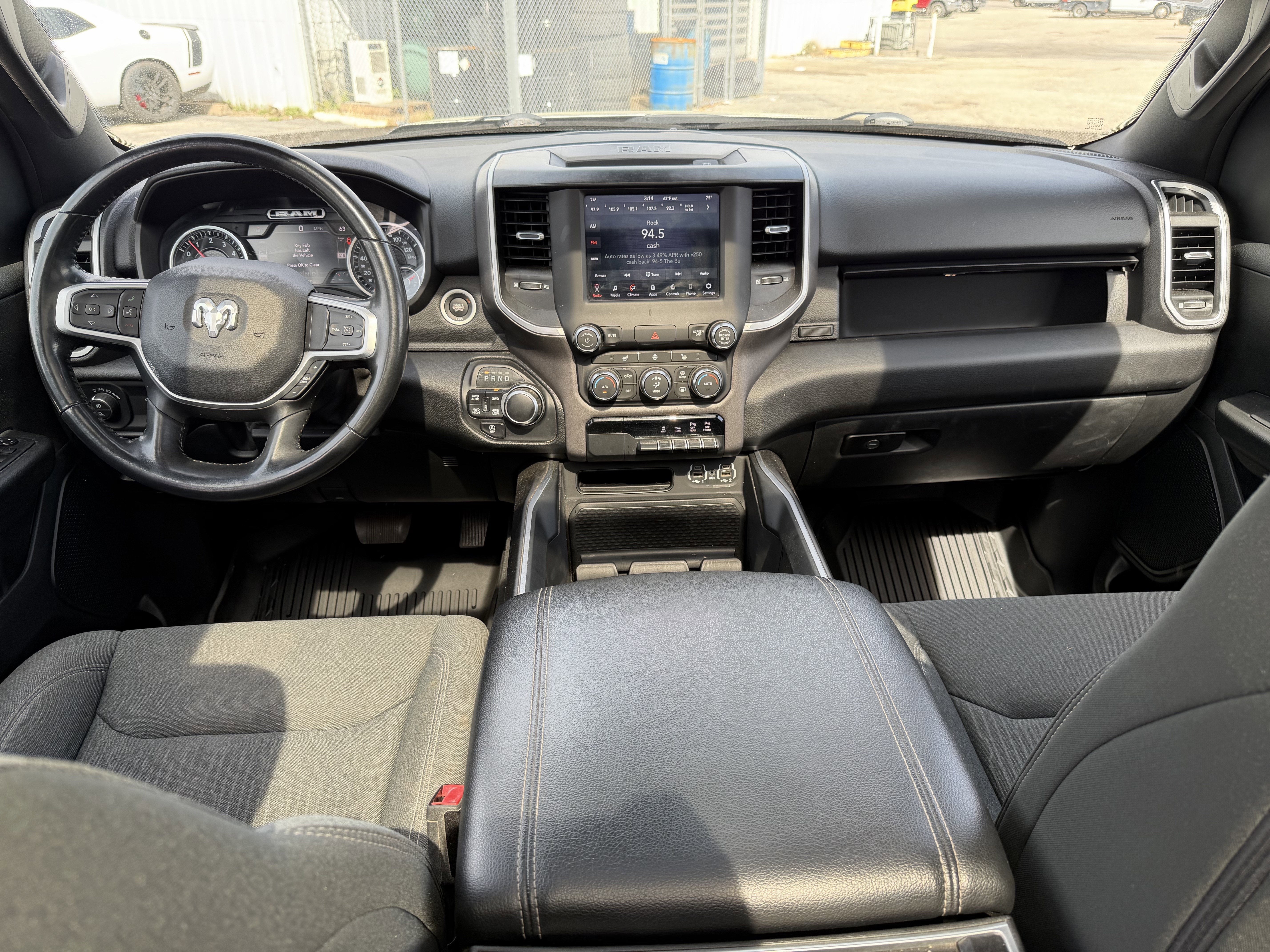 2021 RAM 1500 Big Horn Crew Cab 4x4 5'7' Box