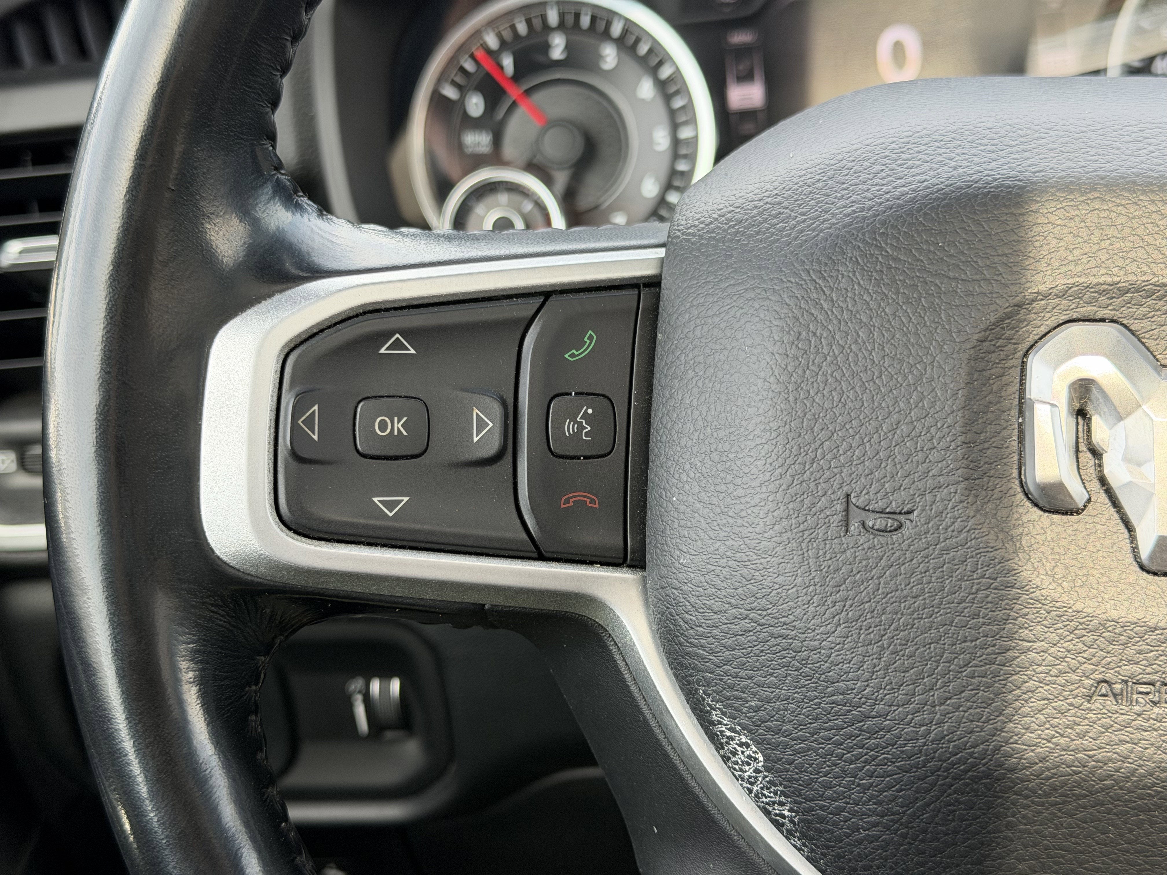 2021 RAM 1500 Big Horn Crew Cab 4x4 5'7' Box