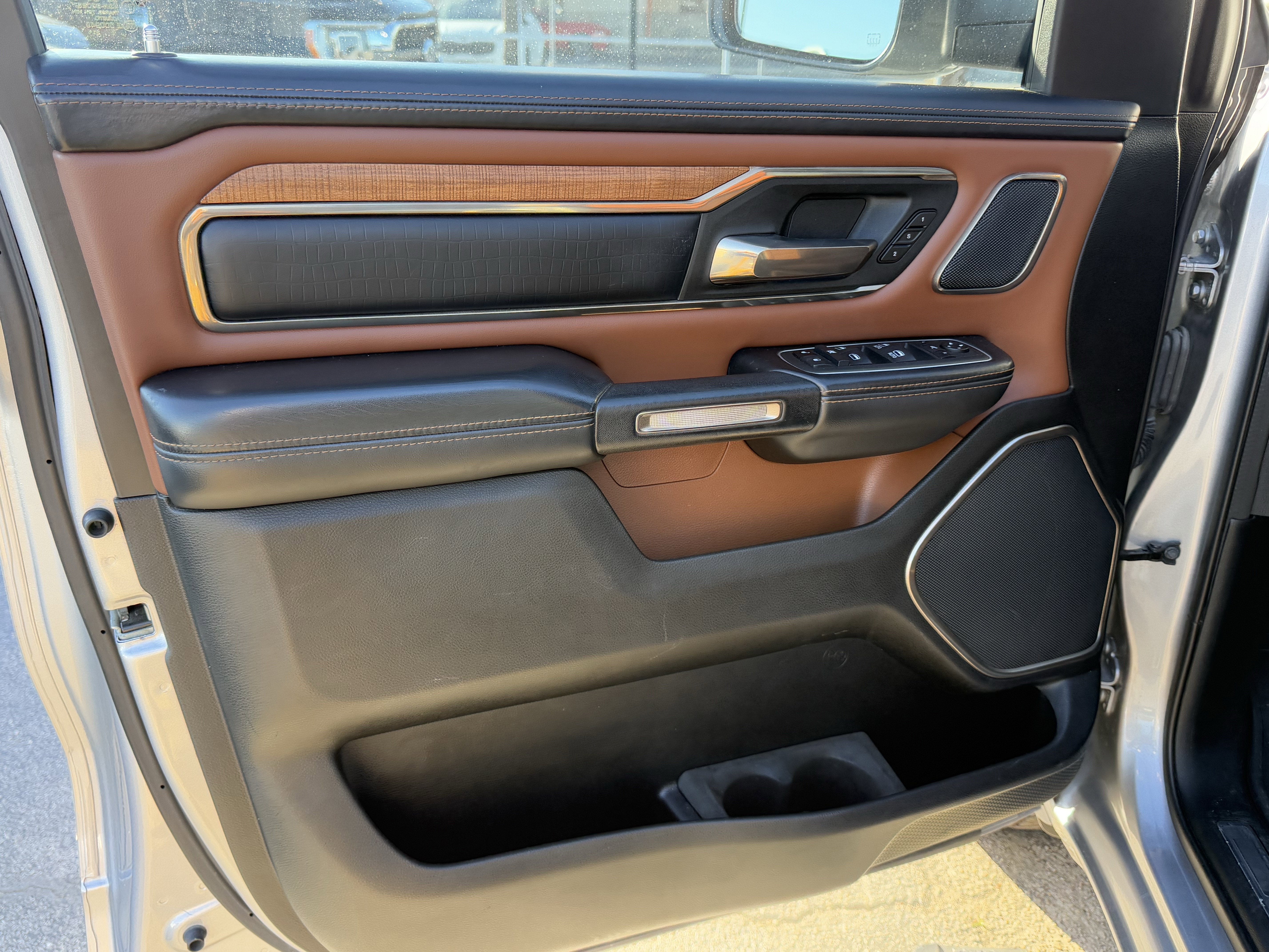 2022 RAM 1500 Limited Longhorn Crew Cab 4x4 5'7' Box