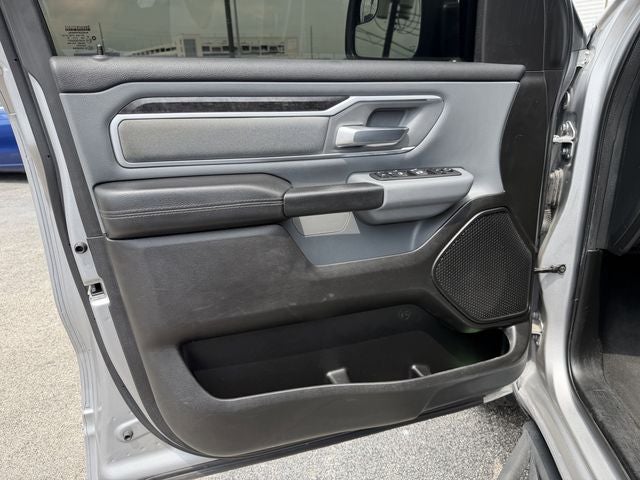 2022 RAM 1500 Big Horn Crew Cab 4x4 6'4' Box