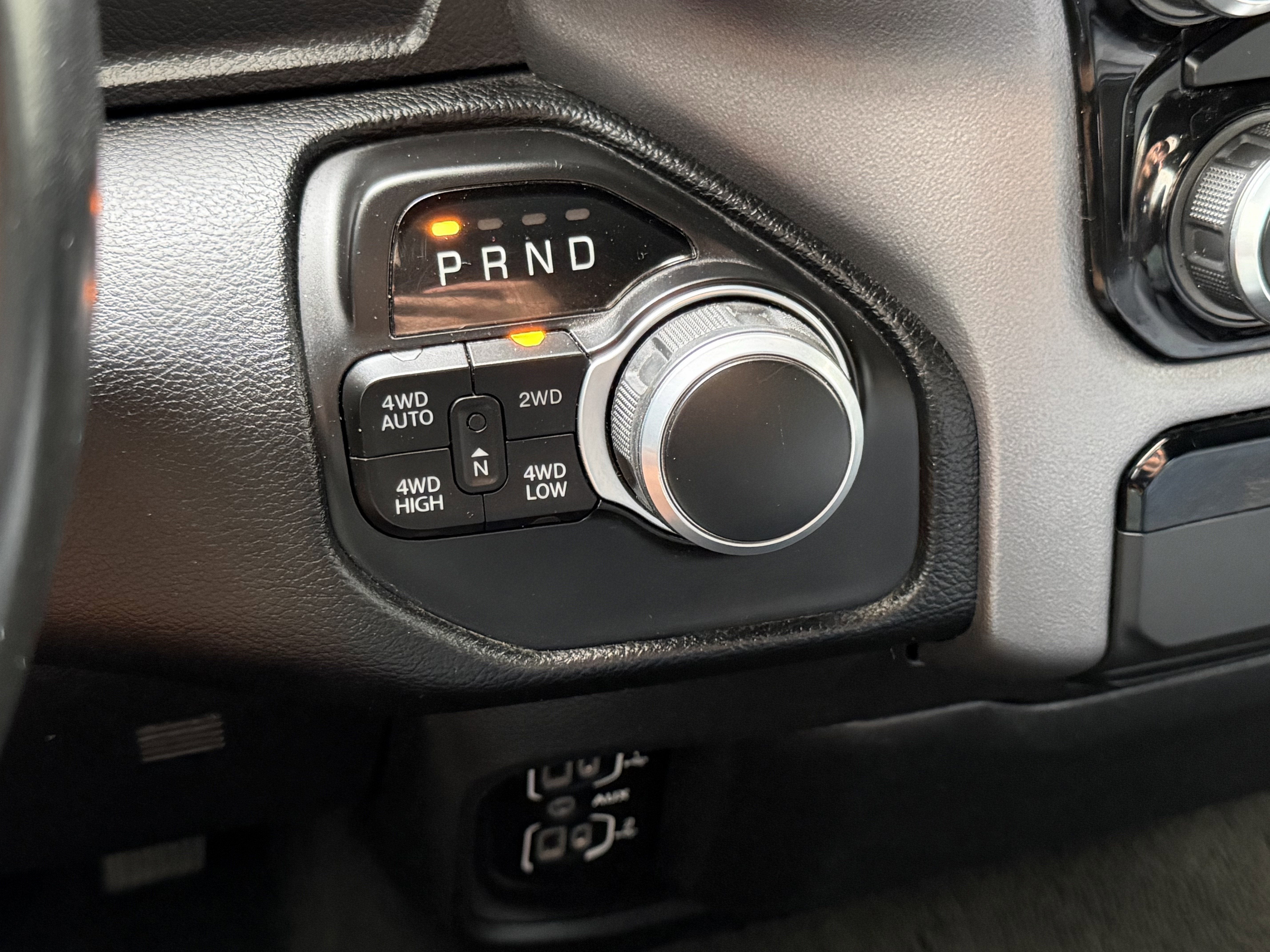 2022 RAM 1500 Big Horn Crew Cab 4x4 6'4' Box