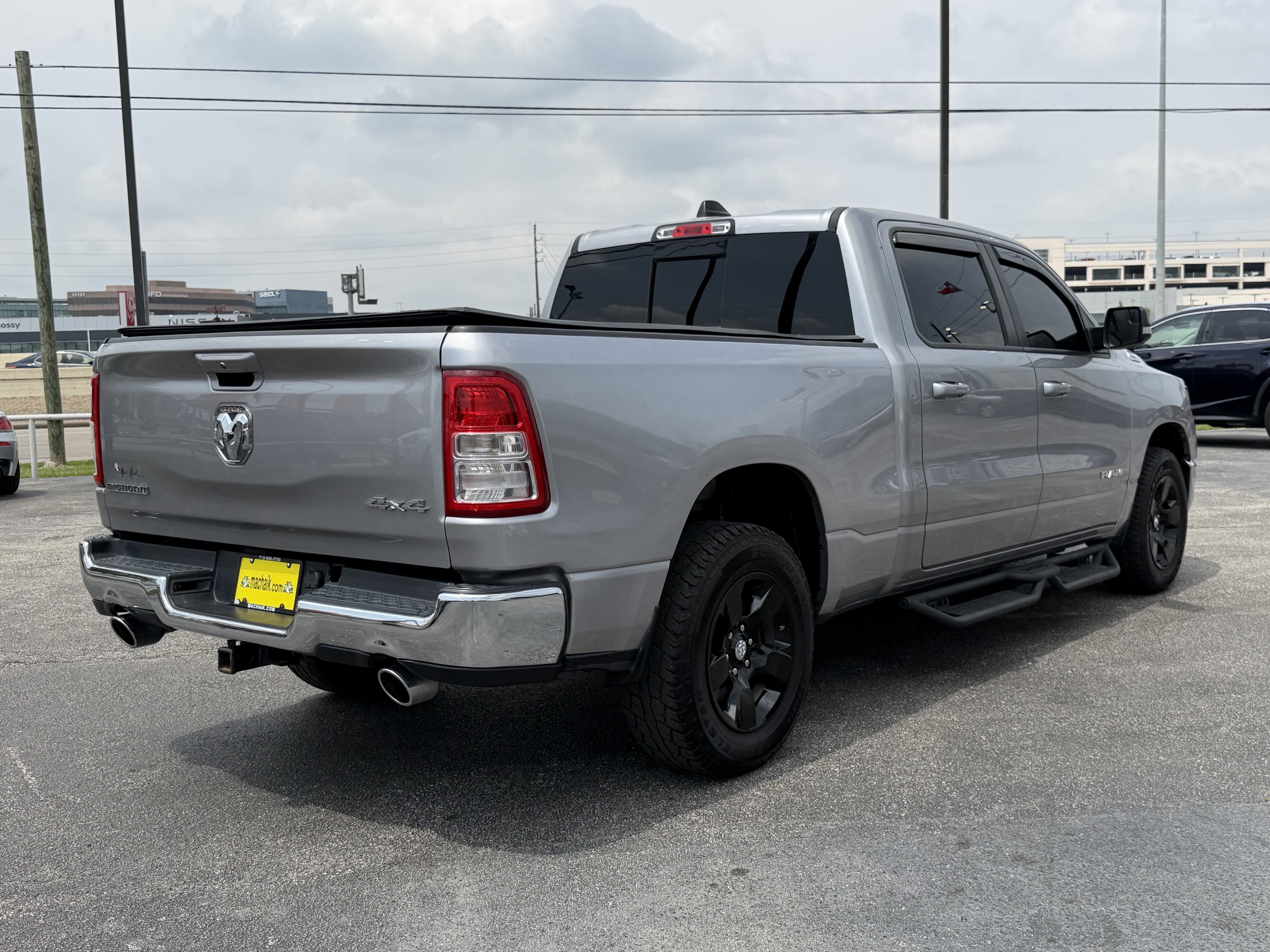 2022 RAM 1500 Big Horn Crew Cab 4x4 6'4' Box