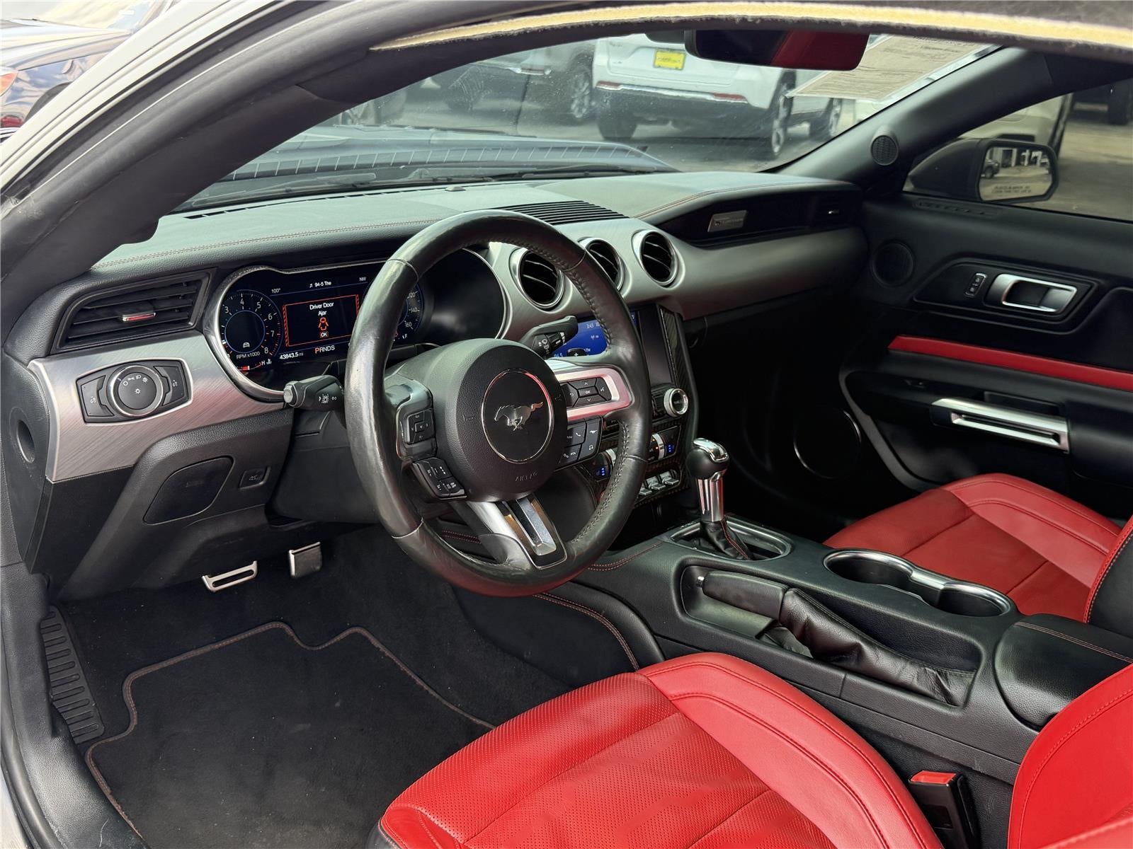 2022 Ford Mustang EcoBoost Premium