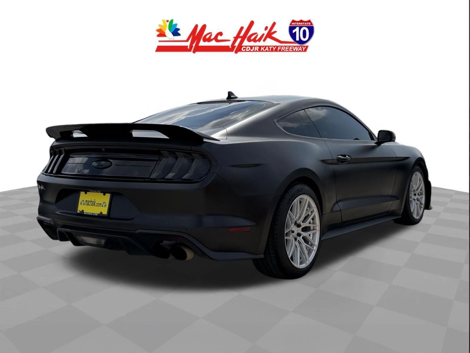 2022 Ford Mustang EcoBoost Premium