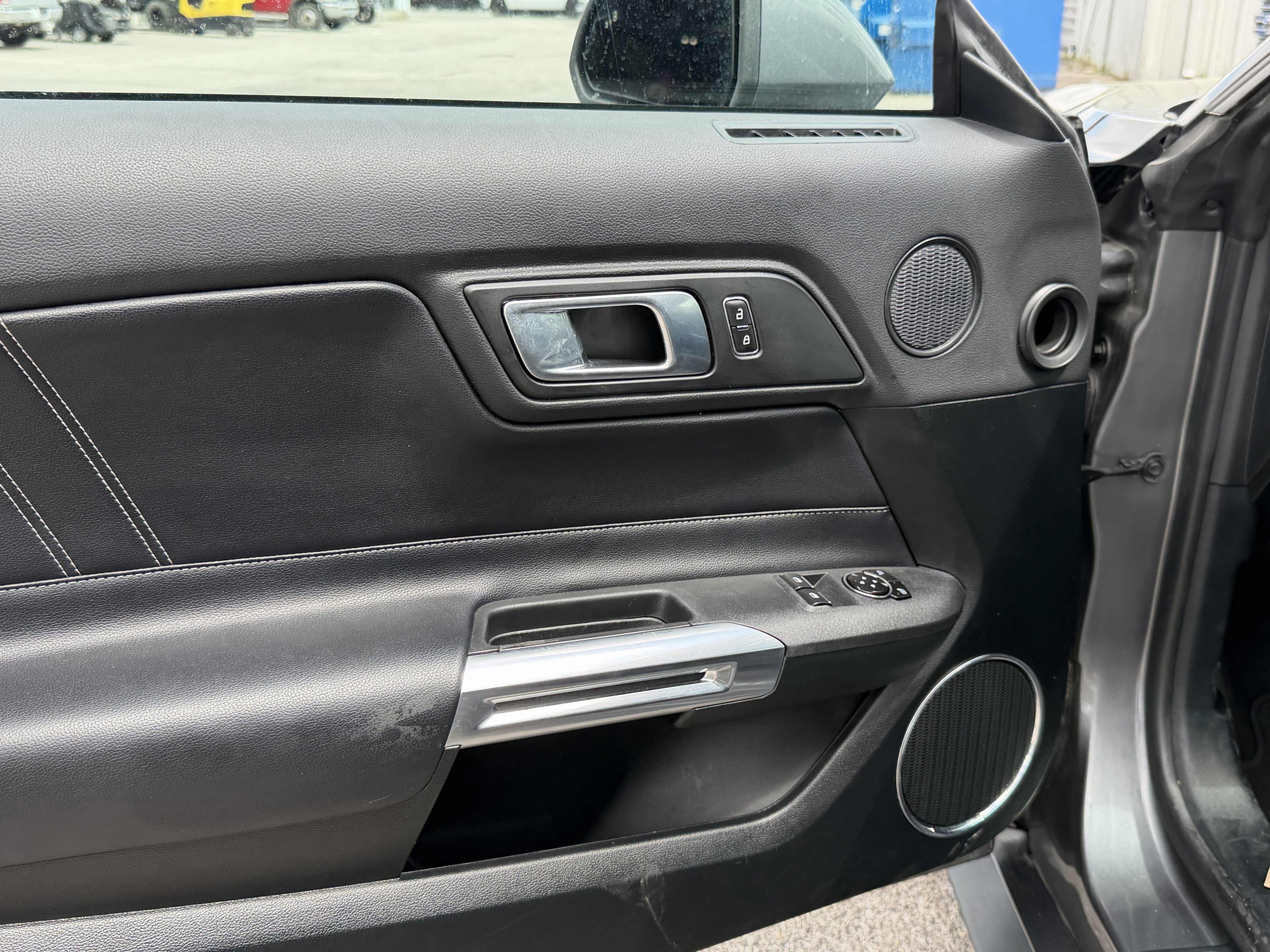 2023 Ford Mustang EcoBoost Premium Fastback