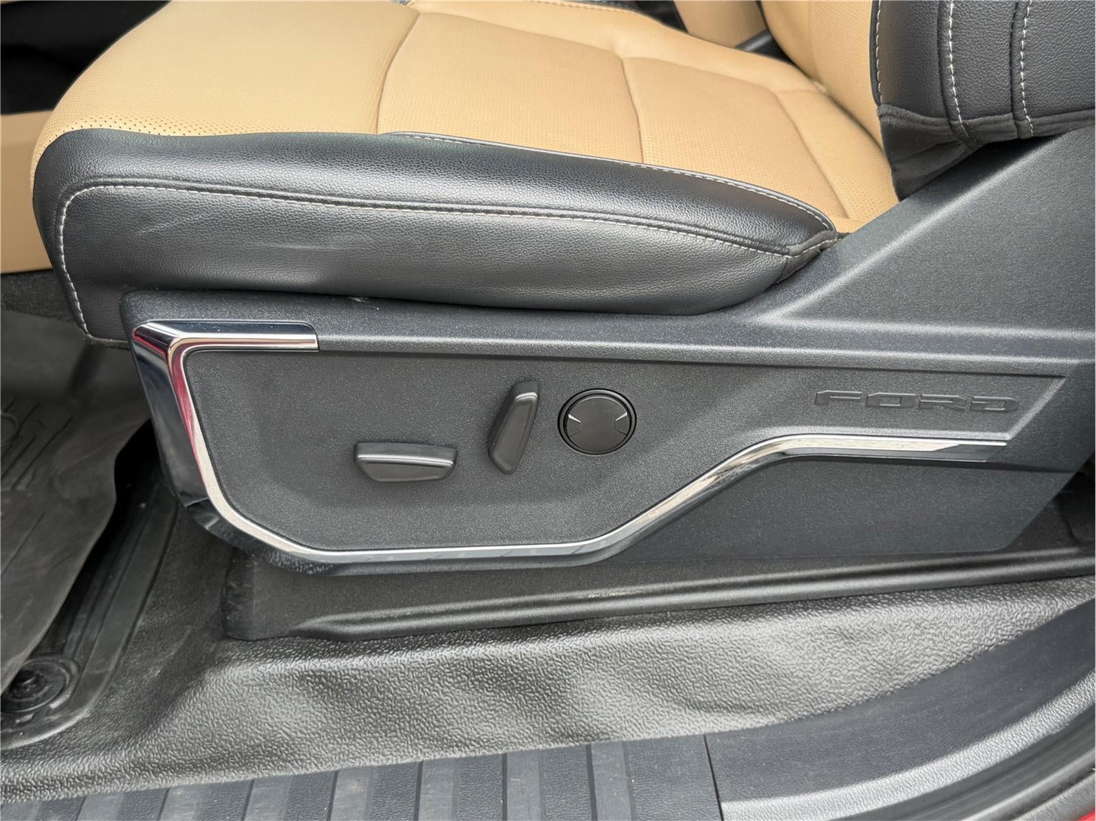 2023 Ford Super Duty F-350 Lariat