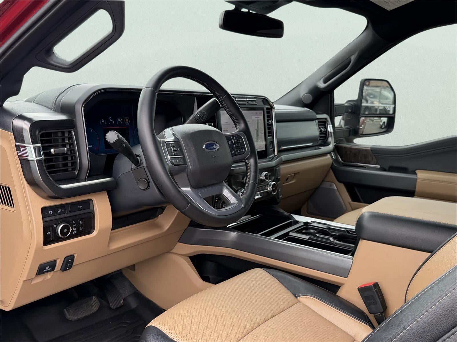 2023 Ford Super Duty F-350 Lariat
