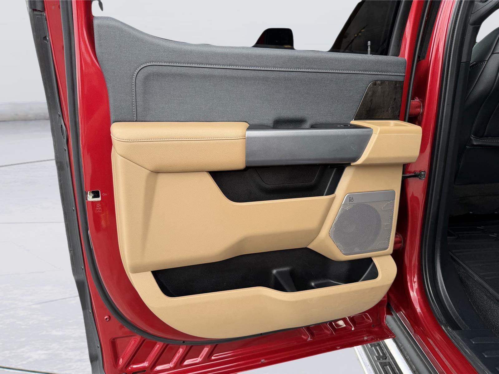 2023 Ford Super Duty F-350 Lariat