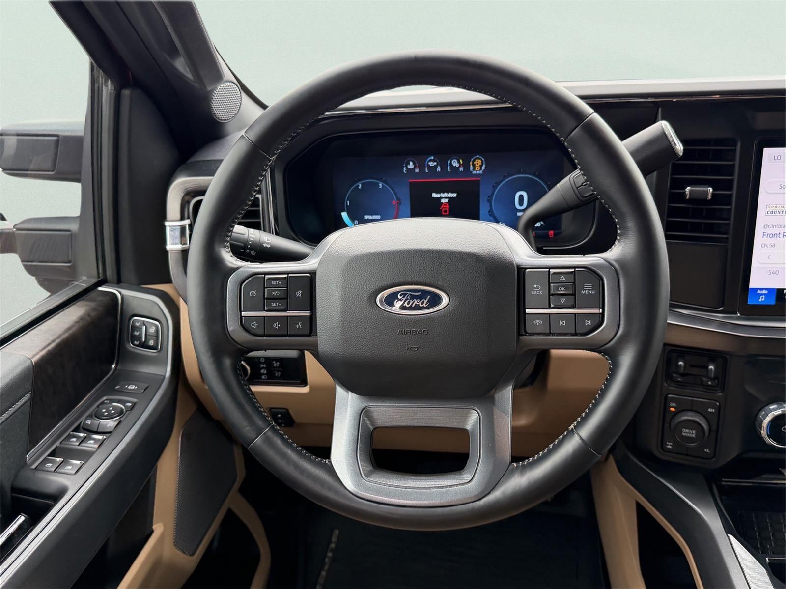 2023 Ford Super Duty F-350 Lariat