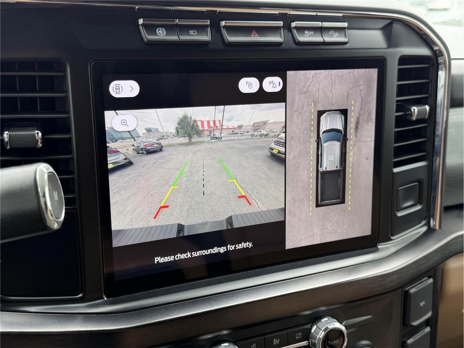 2023 Ford Super Duty F-350 Lariat