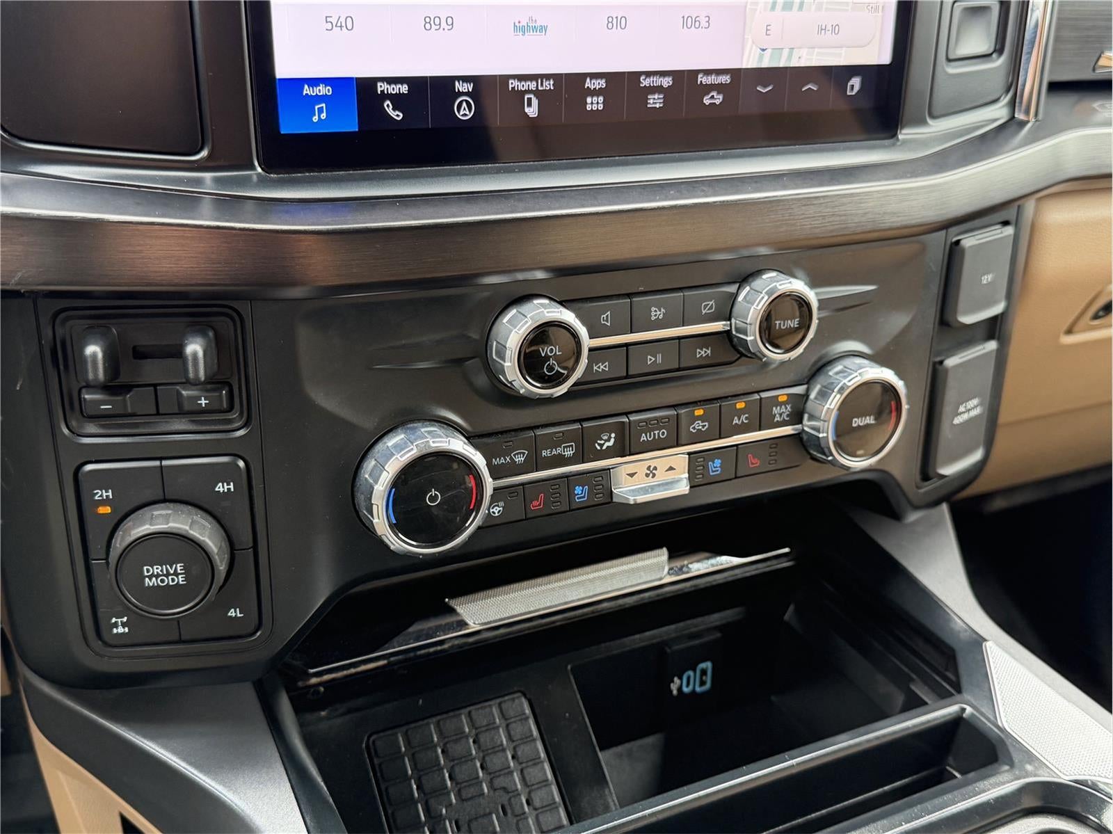 2023 Ford Super Duty F-350 Lariat